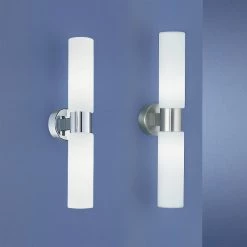 Böhmer Leuchten 2-flammige Wandleuchte für das Bad in Chrom oder Nickel-matt mit mattem Opalglas - Höhe 45cm - IP40