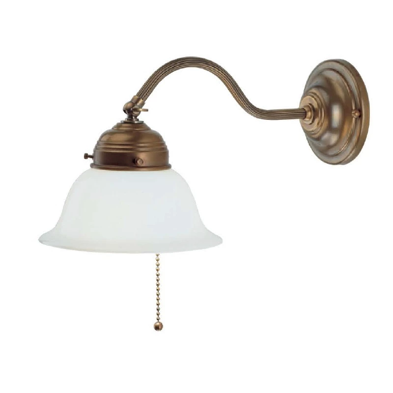 Berliner Messinglampen Berliner-Messing-Wandleuchte mit Zugschalter und Opalglas Ø 16cm 1 Berliner Messinglampen Berliner-Messing-Wandleuchte mit Zugschalter und Opalglas Ø 16cm