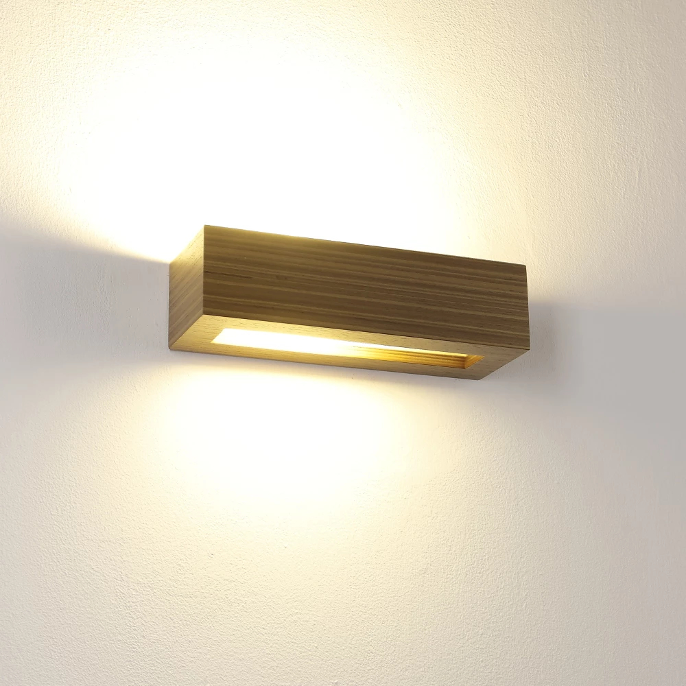 Cleoni Holzwandleuchte, in Furnier Eiche 1 Cleoni Holzwandleuchte, in Furnier Eiche