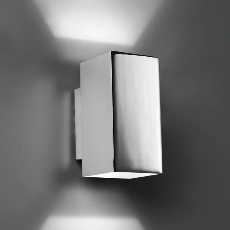 Pujol LED-Wandleuchte in Weiß oder Chrom , 2x4Watt LED 3000K, 320lm 1 Pujol LED-Wandleuchte in Weiß oder Chrom , 2x4Watt LED 3000K, 320lm