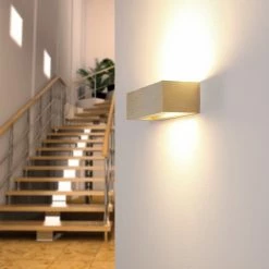 Cleoni Rechteckige Kiefer-Furnierholz Wandleuchte mit Milchglas Scheiben, Up and Downlight