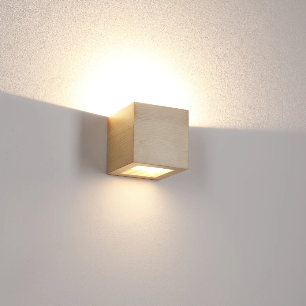 Cleoni Schlichte Wandleuchte, Holz, Kiefer-Furnier, Up and Down 4 Cleoni Schlichte Wandleuchte, Holz, Kiefer-Furnier, Up and Down – Bild 4