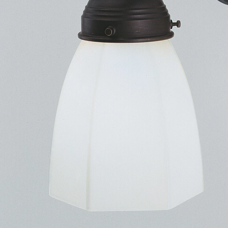 Berliner Messinglampen Wandleuchte in Messing-Antik mit glänzendem Opalglas Ø 11cm 2 Berliner Messinglampen Wandleuchte in Messing-Antik mit glänzendem Opalglas Ø 11cm – Bild 2