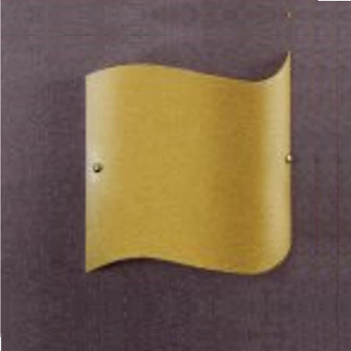 Linea Light Wandleuchte, geschwungenes Glas, Amber 1 Linea Light Wandleuchte, geschwungenes Glas, Amber