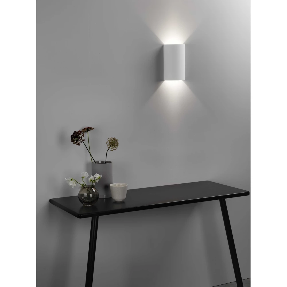 Illumina Astro Lighting Wandleuchte, Gips, weiß, abgerundet, 22 cm hoch, Up & Down 2 Illumina Astro Lighting Wandleuchte, Gips, weiß, abgerundet, 22 cm hoch, Up & Down – Bild 2